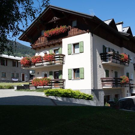 Ferienwohnung Casa Le Rondini Valdisotto Exterior foto