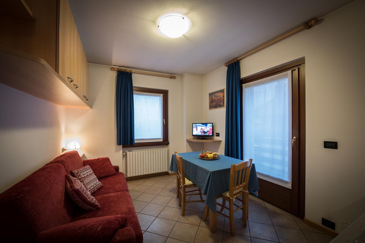 Ferienwohnung Casa Le Rondini Valdisotto Exterior foto