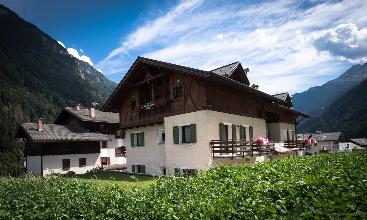 Ferienwohnung Casa Le Rondini Valdisotto Exterior foto