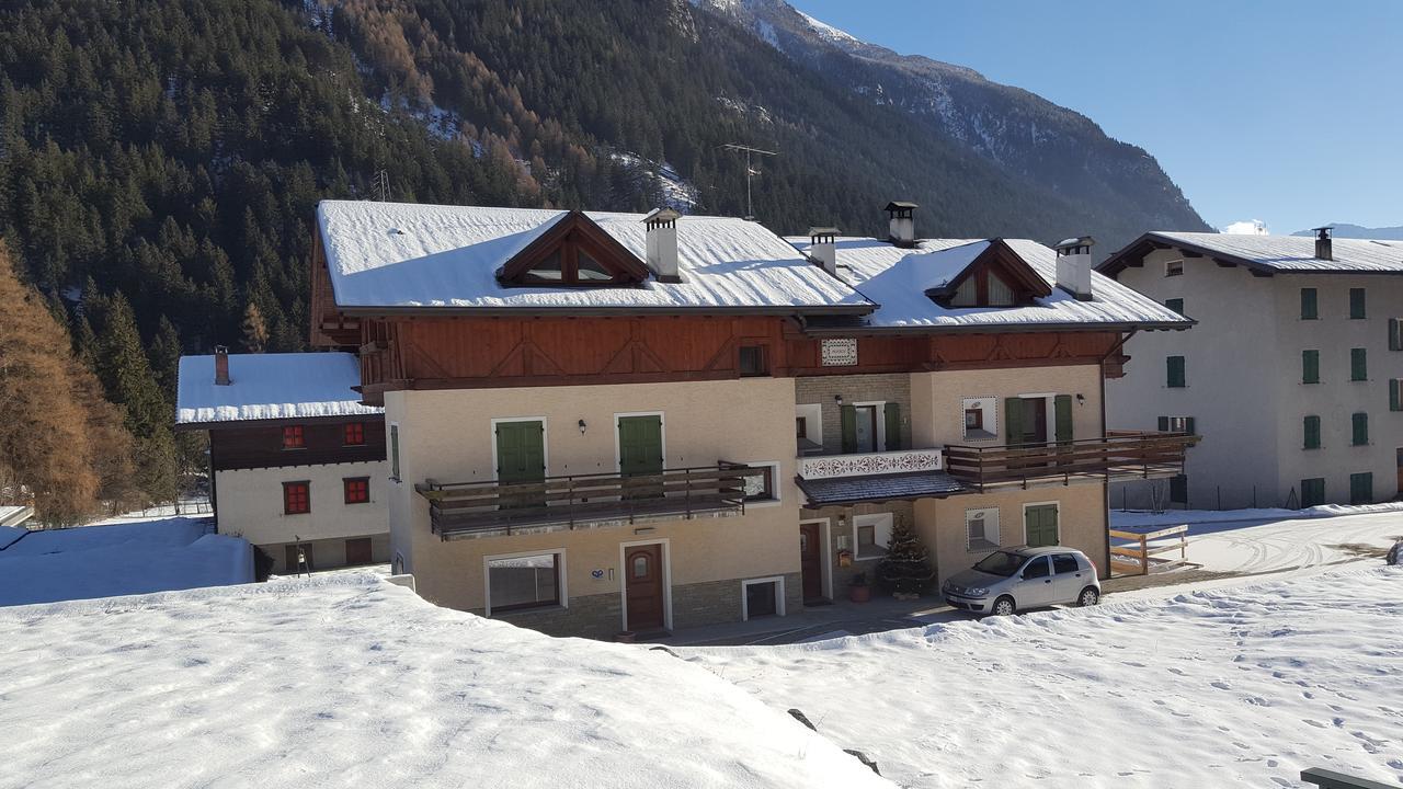 Ferienwohnung Casa Le Rondini Valdisotto Exterior foto